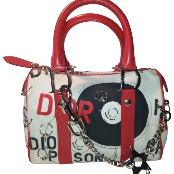 SEARCHING FOR - Picture 11 of 14